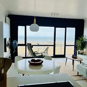 Panoramic Seaview With Free Private Garage Ostende